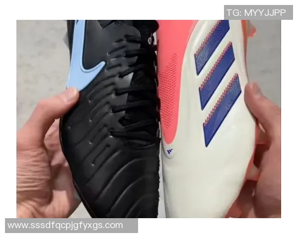 足球巨星十几年未换的球鞋背后隐藏的秘密与传奇故事